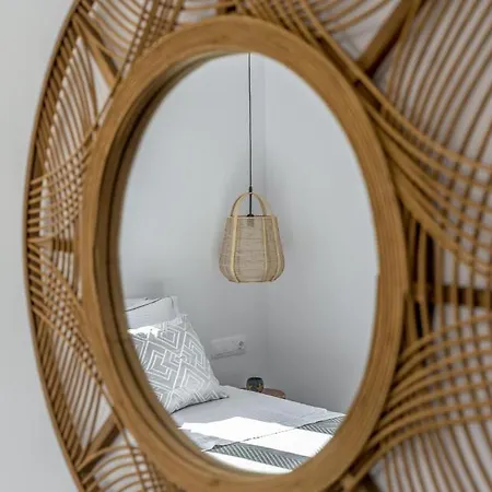 Esperanza Αδάμας